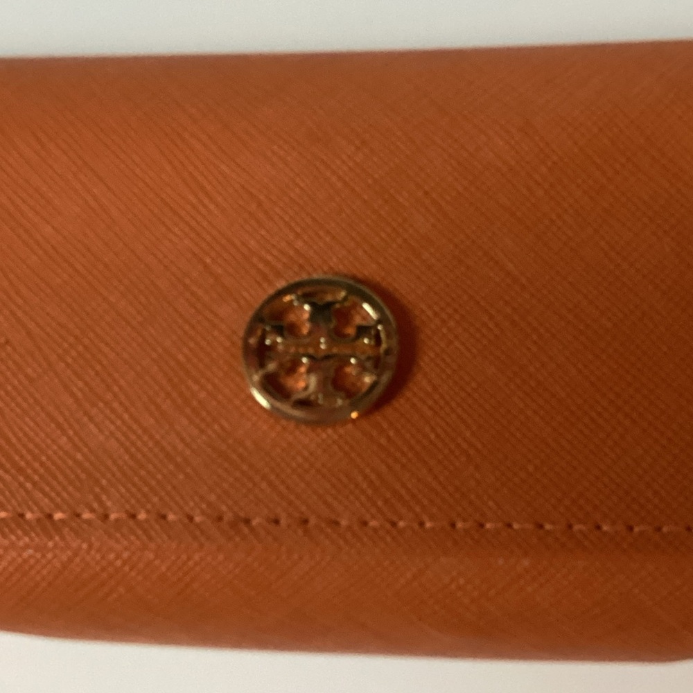 Tory Burch Orange Clutch - Picture 10 of 10